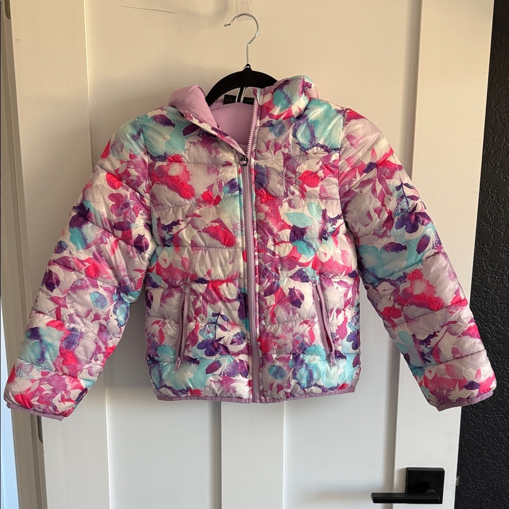 Under Armour Colorful Floral Puffer Jacket Size Small Girls